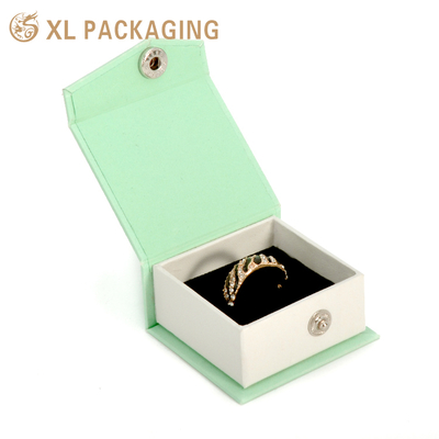 XL 패키지 커스텀 사이즈 럭셔리 자기 보석 상자 색상 장미 디스플레이를 위한 삽입